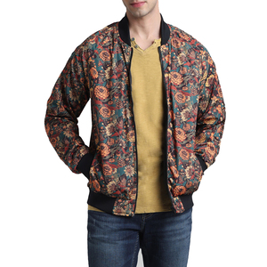 Chaquetas de hombre bombardero ligeras de último estilo para invierno nueva moda con decoración de bolsillo chaqueta de servicio OEM para hombre - Product Image 1