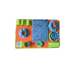 Tappetino per allenamento in feltro personalizzato modello di cane trovato - Product Image 2