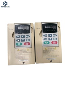 VFD015B43A ไดรฟ์ปรับความถี่ได้ 1.5KW ตัวควบคุมความเร็วมอเตอร์ AC ตัวแปลงความถี่แบบปรับได้ ไดรฟ์อุตสาหกรรม - Product Image 1