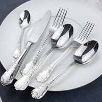 Vente en gros d'ensembles de couteaux, fourchettes et cuillères en acier inoxydable de haute qualité pour la salle à manger, en stock