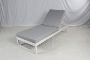 كرسي استرخاء من الألومنيوم الأبيض للاستخدام في الأماكن الخارجية, كرسي استرخاء من الألومنيوم الأبيض للاستخدام في الأماكن الخارجية - Product Image 5