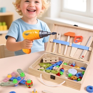 Cassetta degli Attrezzi in Legno Montessori per Bambini, Giocattolo STEM con Viti e Dadi per Gioco di Ruolo, Set da Costruzione con Trapano Elettrico - Product Image 2