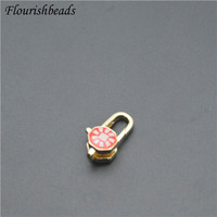 Fermoirs de 17mm de long rouge noir vert bleu laiton métal coquille naturelle soleil octogone forme homard pour la fabrication de bijoux Bracelet collier