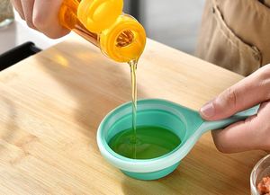 Nouvel ensemble de 8 tasses et cuillères à mesurer pliables en silicone réglables personnalisables - Product Image 3