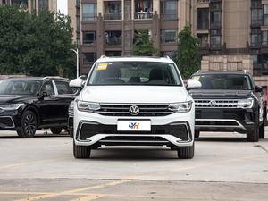 <span class=keywords><strong>Volkswagen</strong></span> Tiguan L 2023 330TSI R-Line Premium <span class=keywords><strong>SUV</strong></span> Usado 2.0T 186HP 7DCT FWD Conducción Inteligente Auto Familiar Espacioso - Product Image 1