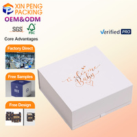 Boîte cadeau de Noël 2026 XP OEM, boîte rigide de luxe avec fermeture magnétique, gaufrage en velours, feuilles d'or, emballage personnalisé, boîte cadeau en papier kraft