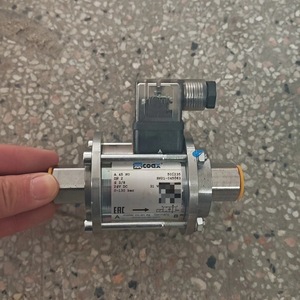 Vanne sans débit Coax A45 24V DC 0-130 Bar pour équipement d'automatisation industrielle - Product Image 1