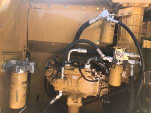 Excavadora Hidráulica de Orugas Caterpillar 320GC/320D/330GC de Segunda Mano, 20 Toneladas, Usada, con 2001-4000 Horas de Uso, Capacidad de Cucharón de 1M - Product Image 6