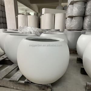 Pot de jardinière en argile en fibre Navire de sol sphérique innovant pour les plantes de décoration de maison de luxe Grande pièce maîtresse d'affichage botanique - Product Image 5