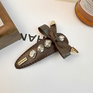 Clip BB à la mode avec nœud et strass, clip latéral élégant pour femmes, accessoires pour cheveux - Product Image 6