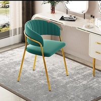 Chaises de salle à manger modernes de haute qualité avec pieds en métal plaqué or, dossier incurvé à rayures verticales en velours doux, pour la maison, le bureau, la salle à manger