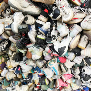 Chaussures d'occasion fabriquées en chine grade B sport <span class=keywords><strong>basket</strong></span>-ball d'occasion à la mode hommes lot mixte vieilles chaussures en gros - Product Image 5