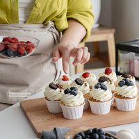 Gobelets à jante roulée doublures de cupcakes marron naturel blanc taille standard papier parchemin tasse de cuisson emballages sulfurisés porte-cupcakes