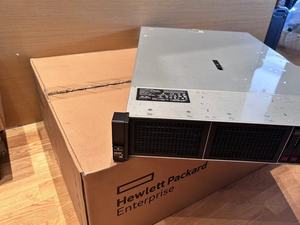 Servidor HPE DL380 Gen10 Plus, Sistema de Rack 2U, DL380 Gen10 - Product Image 2