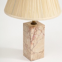 Lampe de table moderne en marbre naturel Calacatta rose italien, lumière de luxe en pierre pour la décoration du salon et de la chambre