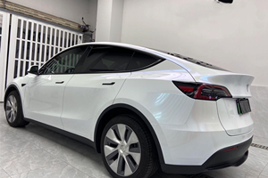 Proveedor de Vinilo PET para Envoltura de Automóviles, Rollo a Granel de Película Blanca Azul Brillante que Cambia de Color, 6.5mil, para Envoltura de Coches, Rollo de Adhesivo - Product Image 4