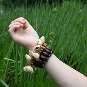Wholesale Natural Plant <b>Seed</b> Wrist Rattle Bracelet Handmade Percussion Wrist Bell For Kindergarten Teaching And Performance - Product Image 5