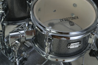 Kit complet 5 pièces pour débutant : Batterie junior 16 basses avec tabouret réglable, cymbales incluses – Niveau avancé