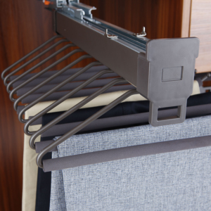 Porte-pantalons coulissant multifonctionnel à montage supérieur pour armoire, accessoires d'armoire - Product Image 1
