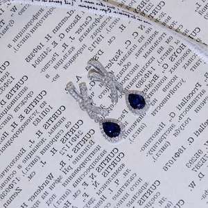 Pendientes de Plata y Oro con Forma de Bola de Zafiro, Regalo para Amigas - Product Image 4