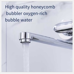 Robinet <span class=keywords><strong>de</strong></span> <span class=keywords><strong>baignoire</strong></span> mural en alliage <span class=keywords><strong>de</strong></span> zinc à poignée unique <span class=keywords><strong>pivotant</strong></span> Finition brossée avec jet doux <span class=keywords><strong>de</strong></span> massage pour villas hôpitaux - Product Image 5