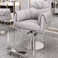 Chaise de barbier de salon moderne de nouveau style avec fonction de massage siège en cuir PU pour salon de beauté