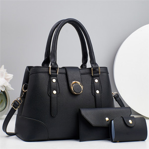 Bolso Bandolera Mediano Negro para Madre e Hijo, para Uso Diario, Primavera 2025 - Product Image 1