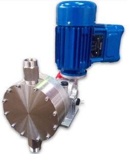 Bomba Dosificadora de Diafragma CHT - Acero Inoxidable AISI 316 - Tratamiento de Agua - Presión de 10 Bares - Caudal de 0-1000 L/Hora - A Prueba de Explosiones - Product Image 1