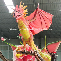 Modèle de tête d'aigle dragon rouge robotique personnalisé pour parc à thème ou créature animatronique décorative pour amuser les enfants