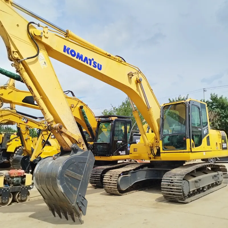 Экскаваторы-экскаваторы PC200-8 Komatsu с полной записью о закупках и обслуживании с низким рабочим временем 90%