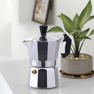 Cafetera Italiana Moderna de Aluminio Plateado para 2 Tazas, Diseño Octogonal, Aislamiento Térmico Ecológico de 0 a 6 Horas - Product Image 6