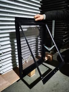 MINGLEI Fenêtre de poulailler encastrée Ventilation inclinée en aluminium pour abri pour animaux Fenêtres pour poulailler - Product Image 6