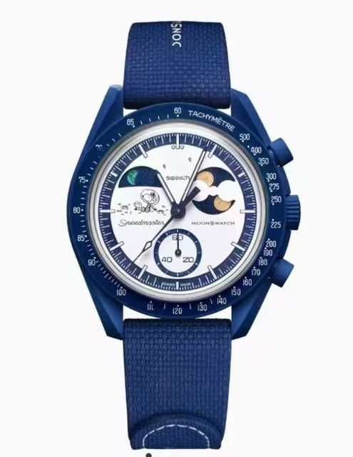 Luxury Six-Pin Chronograph Water Watch Glow-In-The-Dark Feature Men's View Moon Mercury Program Quartz Movement 20mm Nylon Band