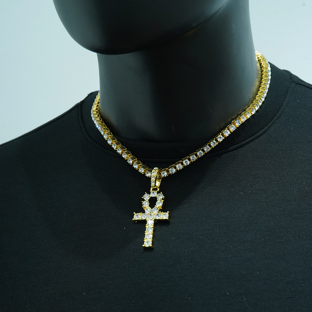 Colgante de oro con cadena de tenis de 4 mm (18 pulgadas)