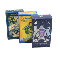 Nouvelles cartes de tarot personnalisées de haute qualité avec impression offset CMYK sur papier, incluant logo personnalisé et guide.