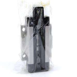 PLC R165111420 Bilyalı Kızaklı Blok Karbon Çelik KWD-015-FNS-C1-N-1 Programlama Kontrol Cihazı - Product Image 1