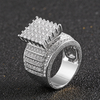 Nouvelle bague plaquée or en laiton sertie de diamants CZ carrés pour hommes, bijoux hip-hop de luxe, bagues de mariage tendance, vente en gros