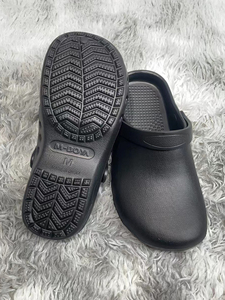 Salle d'opération du médecin Chaussures d'infirmière Chaussures médicales Chaussures Muller pour femmes à la mode <span class=keywords><strong>Sandales</strong></span> à sabots - Product Image 2