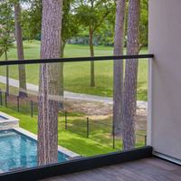 Système de garde-corps en verre pour balcon avec profilé en U en aluminium