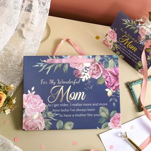 Personnalisez un sac cadeau luxueux pour la fête des mères avec un design floral élégant et des détails dorés pour ma merveilleuse maman - Product Image 6