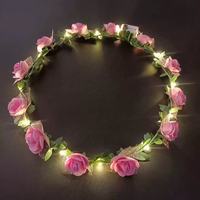 Couronne de Noël LED Lumineuse à 9 Fleurs et 10 Lumières pour Mariage, Fête, ou Décoration de Noël – Jouet Lumineux pour Cheveux