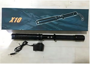 ไฟฉายพกพา X10 สำหรับกิจกรรมกลางแจ้ง สีดำ ไฟฉายยุทธวิธี ความปลอดภัยสูง 928 รองรับโลโก้ OEM พร้อมส่งทันที ชาร์จเร็ว EU&US - Product Image 4