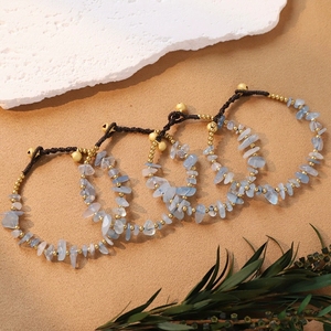 Pulsera Artesanal con Cuentas y Patrón Geométrico Étnico, Cristales Curativos Naturales, Amatista, Campana de Cobre, Ajustable, Regalo - Product Image 2