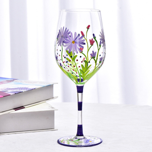 Verres à vin en <span class=keywords><strong>verre</strong></span> peint à la main pour la maison et le bar, avec des designs frais et une personnalité unique - Product Image 6