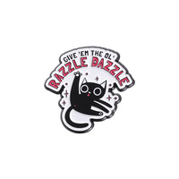 Großhandel Neuheiten: Lustige Emaille-Pins – Metall-Cartoon-Broschen mit schwarzer Katze und personalisierten englischen Buchstaben für Kleidung