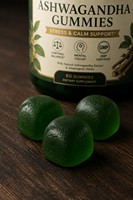 Gummies véganes OEM à marque privée Ashwagandha Fudge pour la santé immunitaire, l'endurance, la force et la gestion du stress – Déconseillé aux femmes enceintes