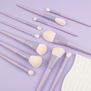 Pinceau <span class=keywords><strong>de</strong></span> maquillage à manche en bois, outils professionnels <span class=keywords><strong>de</strong></span> beauté pour cheveux doux, pinceau <span class=keywords><strong>de</strong></span> maquillage multifonctionnel pour poudre libre, lot <span class=keywords><strong>de</strong></span> 11, vente en gros - Product Image 4