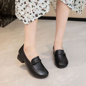 Bottes pour femmes en cuir de vachette à talon carré, confortables et douces, à semelle épaisse, pour le travail, la mode et les loisirs - Product Image 2