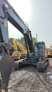 Pelle d'occasion Volvo EC290BLC de haute qualité, excavatrice hydraulique sur chenilles de 29 tonnes, excavatrices d'occasion à l'état primaire, 29 tonnes, Suède, faible - Product Image 2