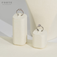 FORTE Boutique de bijoux, présentoir personnalisé pour collier, bracelet, bague, étagères de présentation de bijoux en microfibre de luxe avec logo